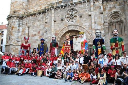 Els Amics dels Gegants de Montblanc viatgen a Zamora en motiu de les Fiestas de San Pedro