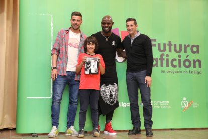 Més de 120 escolars del Sant Pau i futbolistes del Nàstic, a la quarta jornada Futura Afición.