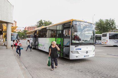 L'ús del transport públic al Camp de Tarragona cau un 0,62% el 2015