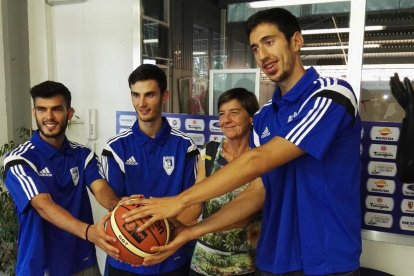 Els jugadors, durant la presentació.