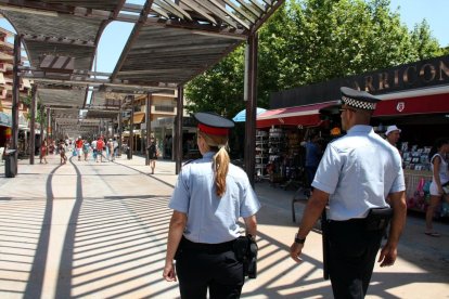 El refuerzo de la seguridad en Salou deja a medio gas otras comisarías de Mossos