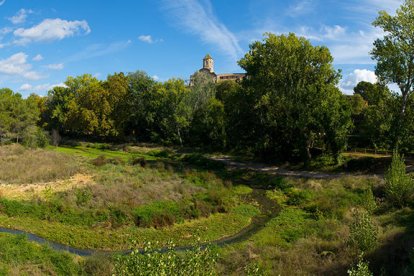 Imagen panorámica de la zona fluvial de la alameda.