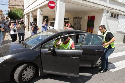 La prensa ha llegado a la mayoría de los ayuntamientos que iban a ser registrados antes que la Guardia Civil.