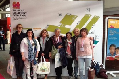 La Biblioteca de Cunit visita la Feria del Libro Infantil de Bologna