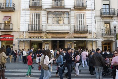 Teatre com a eina d'aprenentatge, a la primera edició de 'Teatre Escolar'