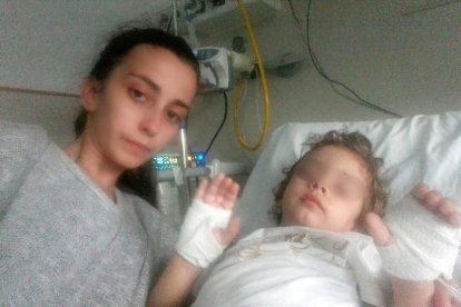 Denuncian que el Joan XXIII no detectó el enterovirus a una niña hasta una tercera visita