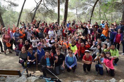 L'expedició va parar a esmorxar al Pont del Diable.