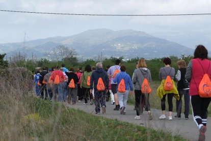 La Pobla de Mafumet celebra el Dia Mundial de l'Activitat Física amb una caminada popular