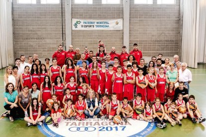 Imagen oficial de los equipos del Club de Baloncesto Sant Pere y Sant Pau