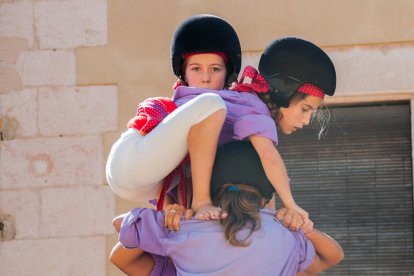 Imatge d'arxiu d'un pom de dalt dels Castellers d'Altafulla.