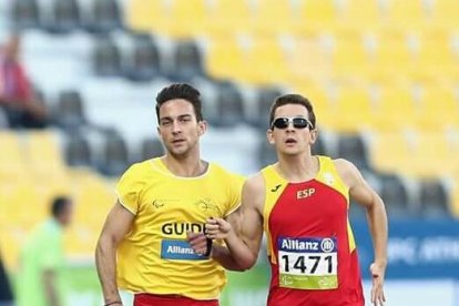 «Gràcies a la pèrdua de visió he aconseguit arribar tan lluny en l'atletisme»