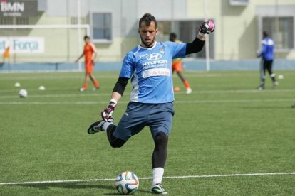 Josep Perales, entrenant.