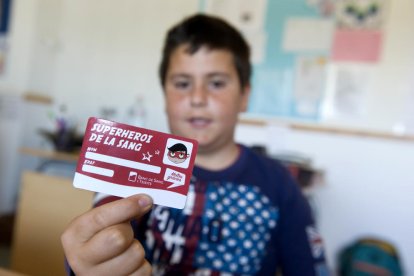 «Hola, sóc un alumne de l'escola La Canaleta. Vol venir a donar sang?»