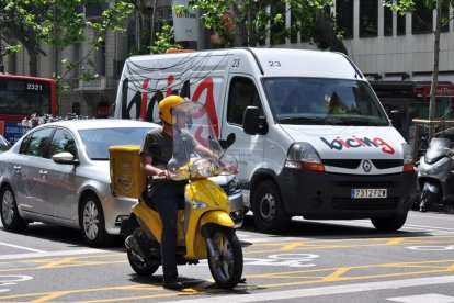 CDC vol que s'instal·lin zones avançades per a motos als semàfors