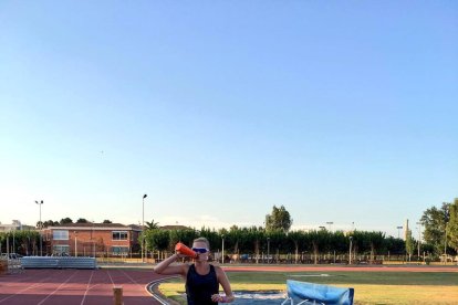 Imatge de la l'atleta en un dels entrenaments a les Terres de l'Ebre