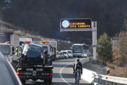 Tres víctimes mortals aquest cap de setmana a les carreteres catalanes.