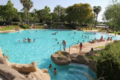 Salvan la vida a una bañista que sufrió un paro respiratorio