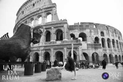 Una de las fotografías captadas en el Coliseo de la capital italiana.