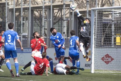 La Pobla pierde Gabi, por sanción, cuando estaba en su mejor momento