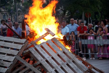 10 toneladas de pólvora quemarán por Sant Joan en la demarcación de Tarragona