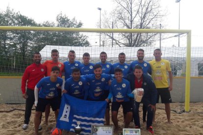 Imagen del CFP Torredembarra, campeón del Beach Soccer Championship.