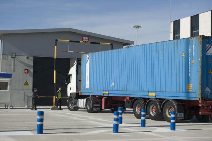 Imatge d'arxiu de l'escàner del Port de Tarragona quan va ser inaugurat, l'any 2014.