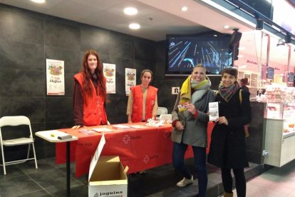 El Mercat Central de Tarragona ha cedit a l'entitat durant aquesta setmana per tal que pugui dur a terme la seva campanya de recollida de joguines.