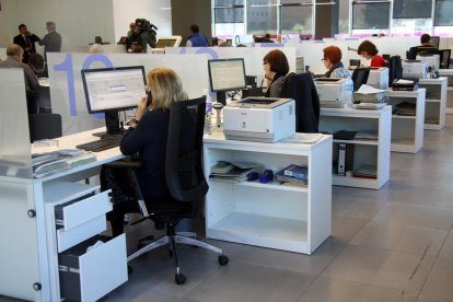 Hisenda devuelve 7,3 millones de euros a 10.732 contribuyentes tarraconenses durante la primera semana de Renta de 2015