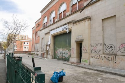 La Sedera irá al suelo en pocos meses y el Ayuntamiento «tendrá en cuenta» los vecinos