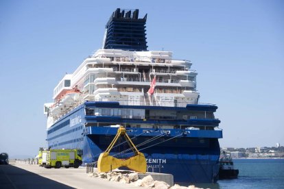 El vaixell Zenith va ser remodelat l'any 2012 i és una de les icones de la flota Pullmantur.