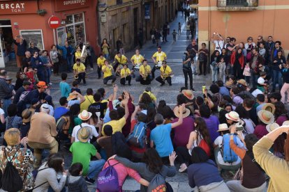 La Plaça de les Cols ha revivido las fiestas de Santa Tecla.