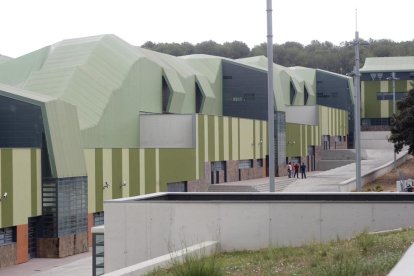 Imatge general d'un dels edificis del Centre Penitenciari de Mas Enric, al Catllar.