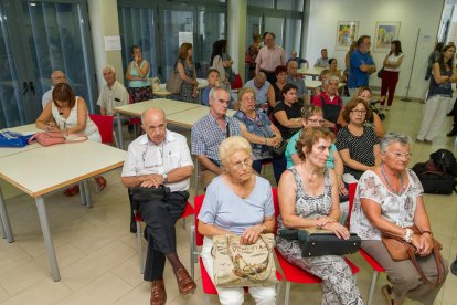 El voluntariat a la gent gran només és fer acompanyament unes hores al dia.