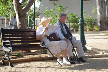 Las pensiones caerán hasta casi la mitad durante las próximas décadas.