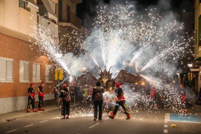 La primera Trobada de Bestiari de La Pobla de Mafumet, organitzada pel Ball de Diables Els Set Pecats Capitals.