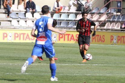 El Reus traspassa Dinis Almeida al Mònaco de la Primera francesa