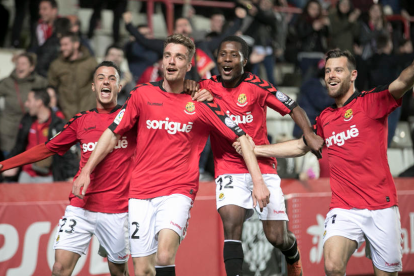 Manu Barreiro celebra un gol en el Nou Estadi.