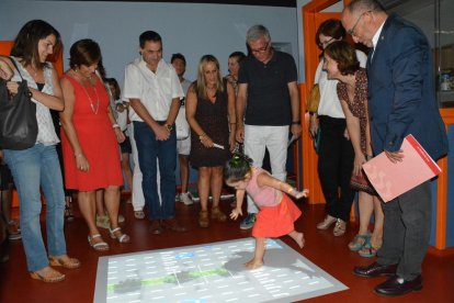 La inauguració de la sala multisensorial ha tingut lloc aquest dimecres al matí