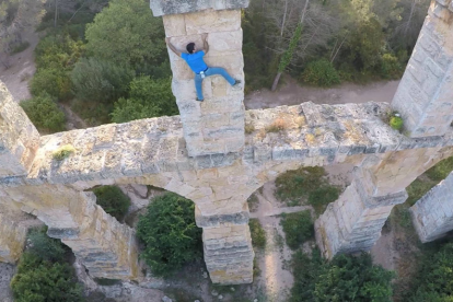 Captura del vídeo que el escalador a colgado en las redes.