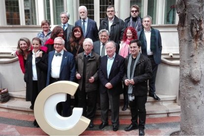 Fotografía de familia de los Premis Nacionals de Cultura 2017.