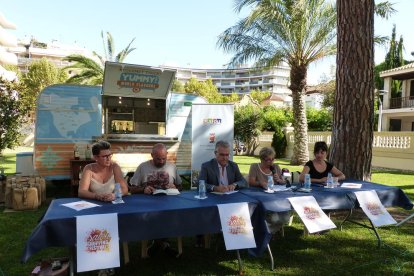 La presentació del Salou Shopping Festival s'ha celebrat aquest