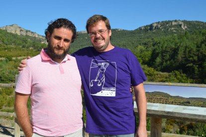 Miguel Mezquida i Javier Iglesias, membres fundadors de l'associació Arqueoantro.