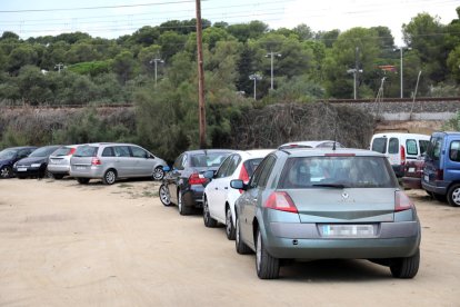 Imatge d'una de les zones d'aparcaments plena, realitzada ahir al matí en hora punta.