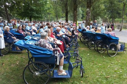 Imatge d'arxiu d'un pelegrinantge a Lourdes.