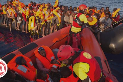 Imatge d'arxiu d'una de les intervencions de Proactiva Open Arms a la Mediterrània.