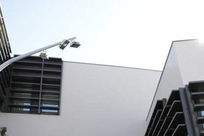 Fachada del nuevo edificio de la Generalitat en las Tierras del Ebro