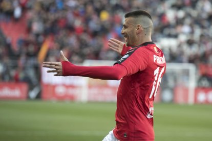 Bruno Perone celebra enèrgicament el gol anotat aquest diumenge al Nou Estadi contra el Còrdova.