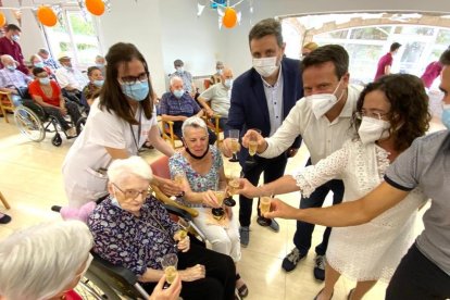 Un moment de l'homenatge a María González.