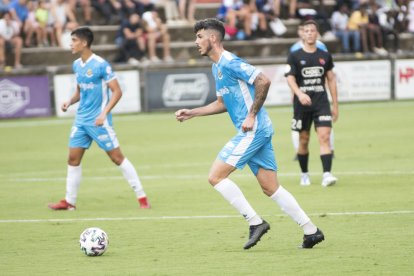 Elías Pérez durante un partido de esta pretemporada.