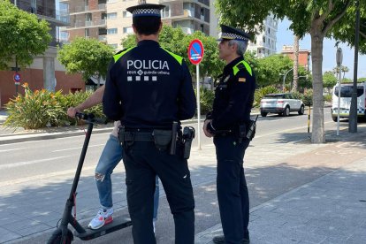 La campanya de la Guàrdia Urbana se centrarà en ciclistes i usuaris de patinets.